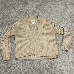 Abercrombie Cozy Beige Knit Sweater